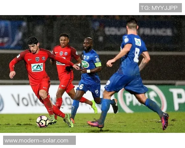 瓦朗谢纳主场迎战梅斯期待精彩对决两队争夺宝贵积分之战即将上演