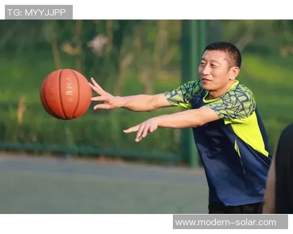 深度对话:从球场到人生舞台的陈秀英篮球故事与成长历程 深度对话:从球场到人生舞台的陈秀英篮球故事与成长历程